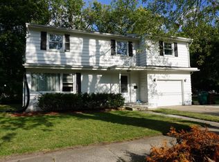 2601 Maplewood Ave, Lansing, MI