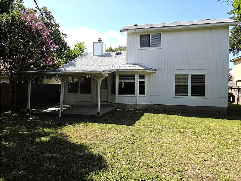 1600 Hollow Tree Blvd — Photo 37