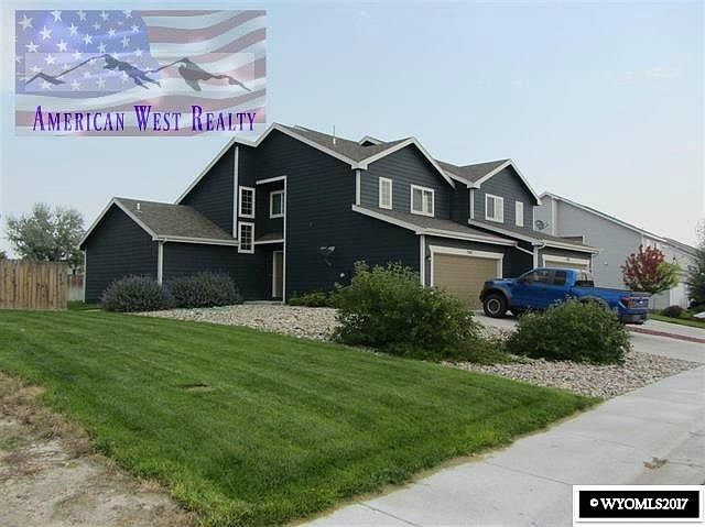 1st image of 1240 Meadow Ln
