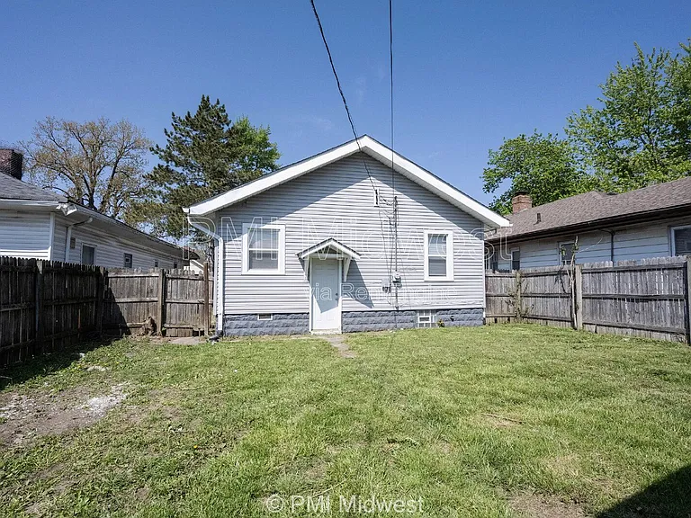 1321 N Ewing St — Photo 6