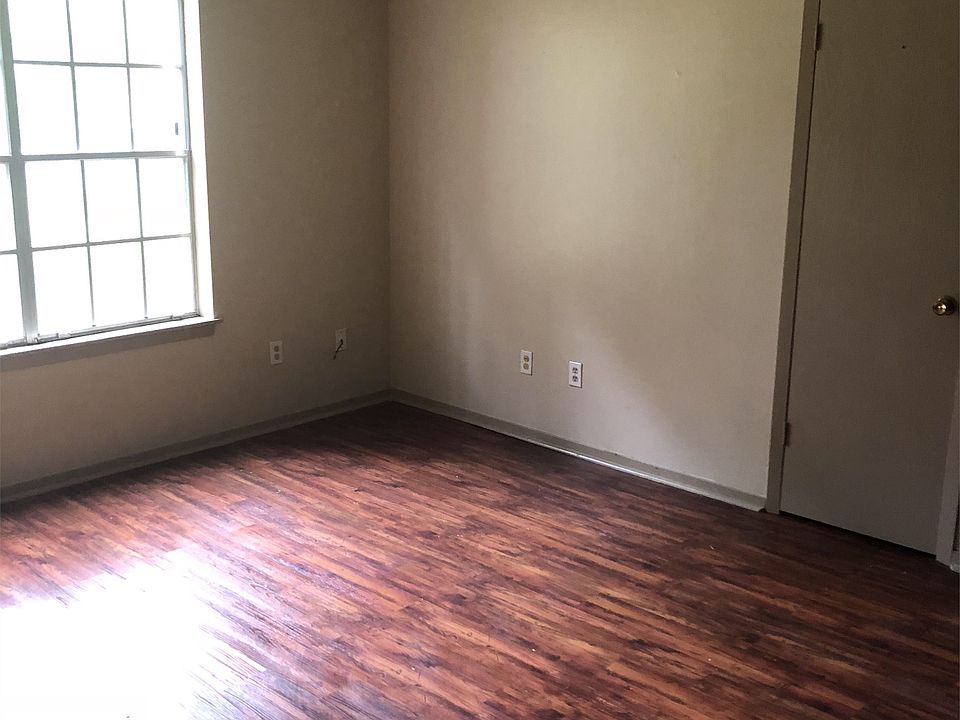 1st image of 4323 S Olive St APT 138