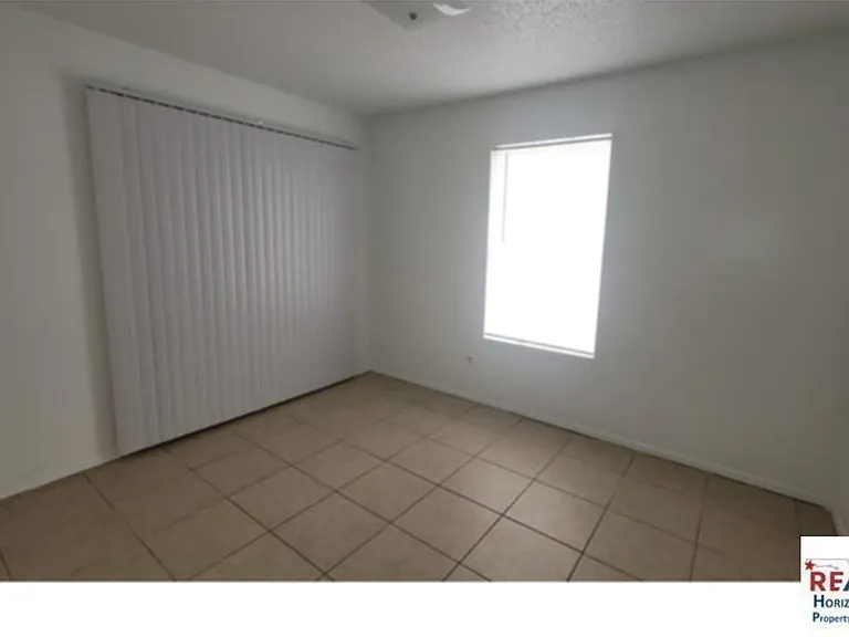 5409 E Shore Dr — Photo 6