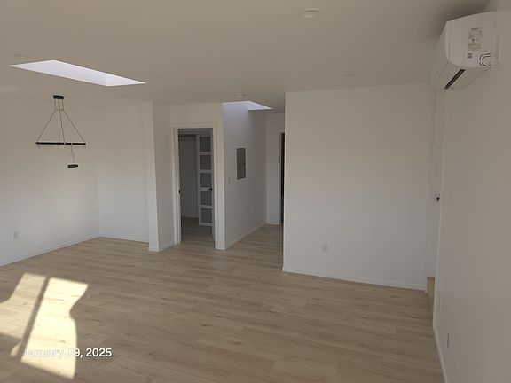 5th image of 11315 Tiara St #3