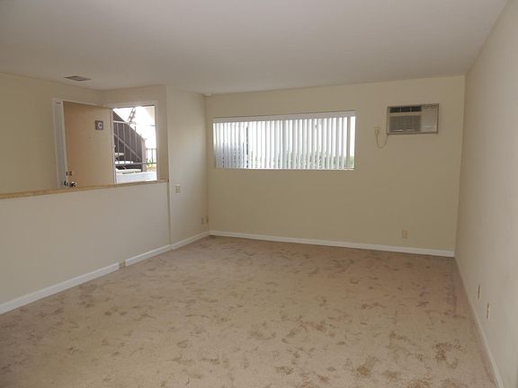 3rd image of 1305 Caminito Gabaldon Unit C