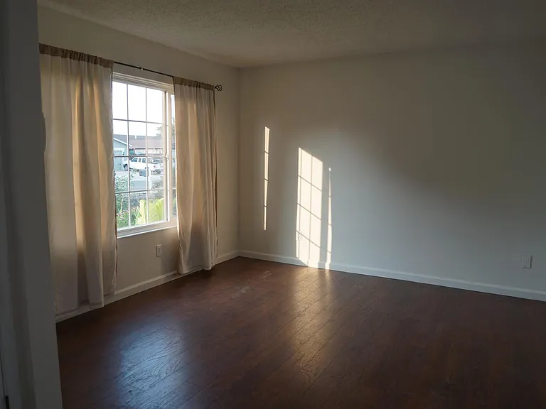 Large fourth room