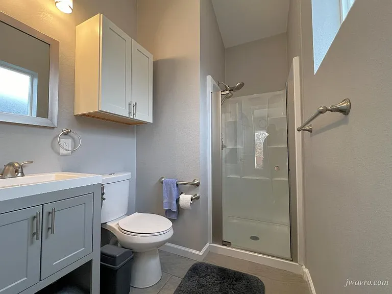 476 Fiesta Dr — Photo 9
