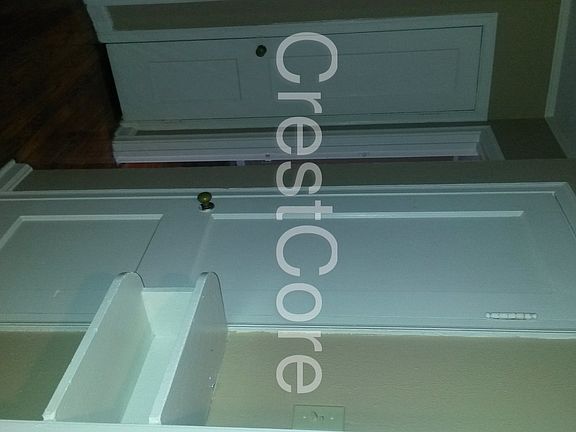 5th image of 989 S Whitehaven Park Cir