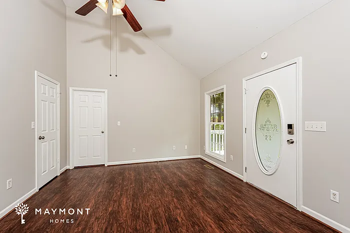 3 bed, 2.0 bath, 1232 sqft, $1,595 — Photo 4