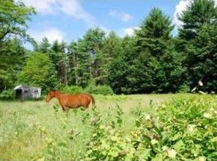 189 Yarmouth Rd, Gray, ME 04039