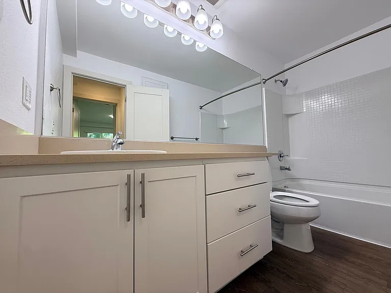 926 Woodside Road, Redwood City — Photo 22