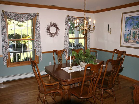 Inviting Dining Room