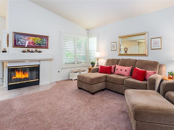 2nd image of 29225 Parkcrest Ln