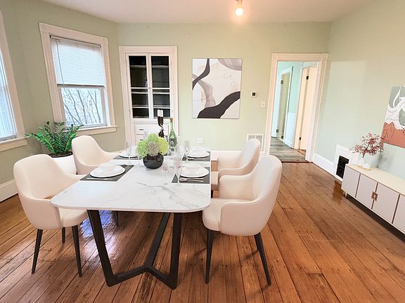2nd image of 78 Cypress St #2