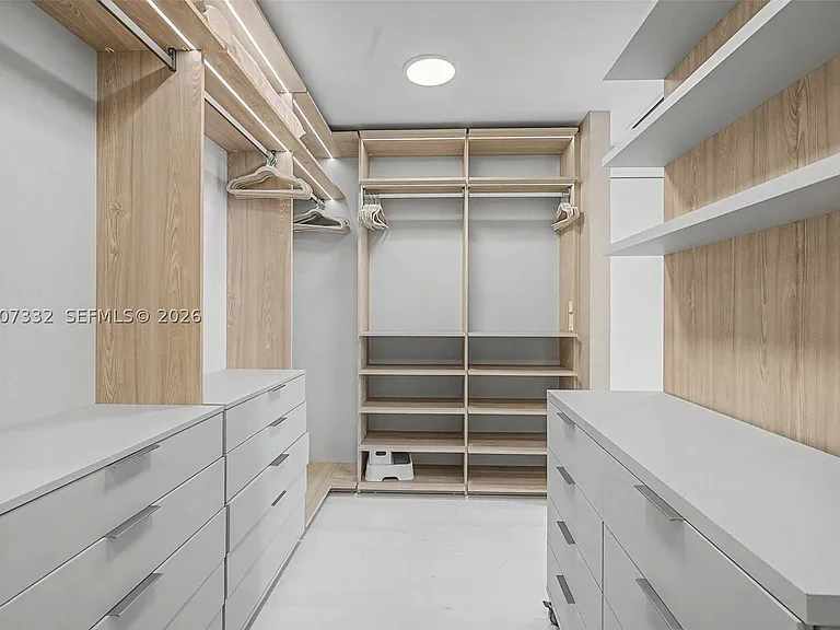300 Biscayne Boulevard Way #3203 — Photo 18