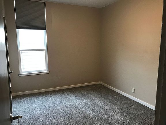 4th image of 1912 Fillmore St APT 2