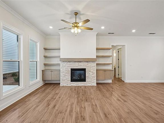 7th image of this home
