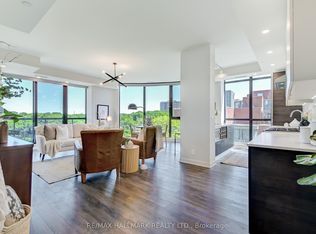 2118 Bloor St W #402, Toronto, ON M6S1M8