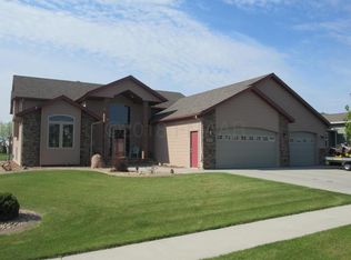 1733 Street Cir S #35, Moorhead, MN 56560