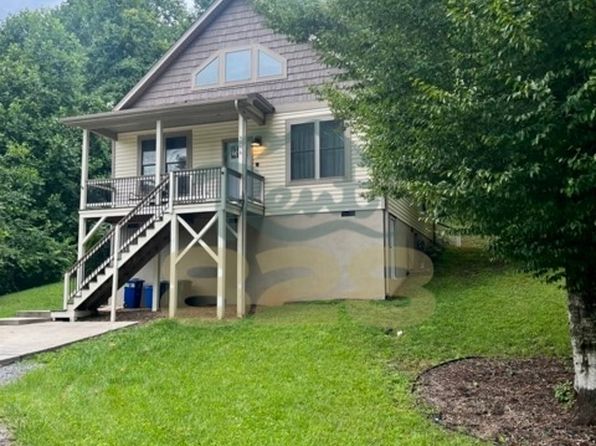 4056 Turnpike Rd