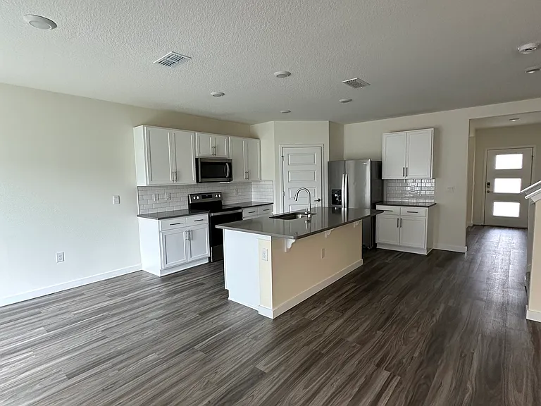 412 Chayne Pl — Photo 19