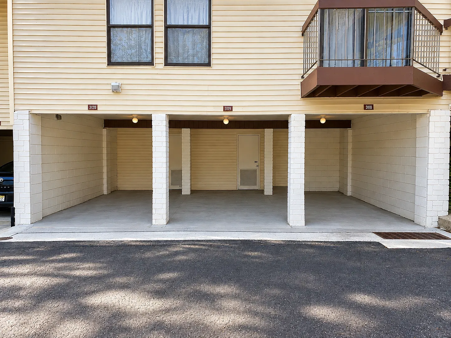 3119 Revere Ct — Photo 2