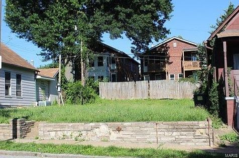1st image of 1041 Tamm Ave