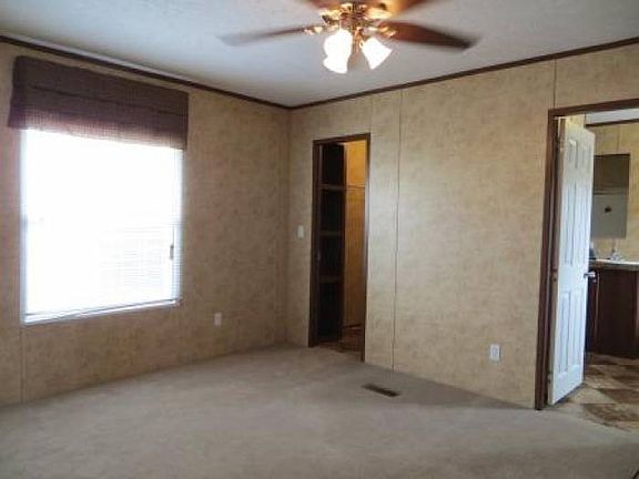 2 large master bedrooms