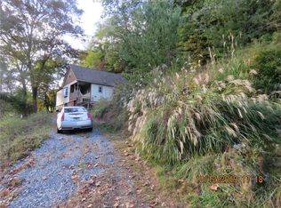 10030 Summersville Lake Rd, Summersville, WV 26651