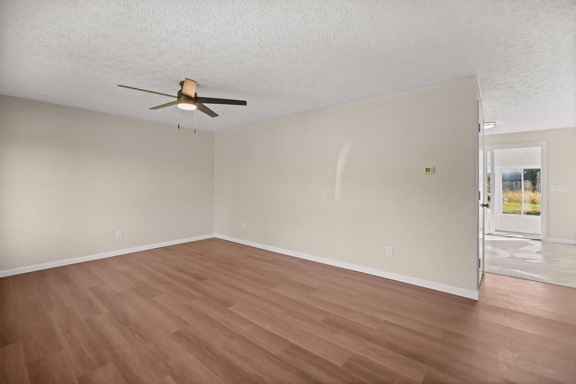 next background image