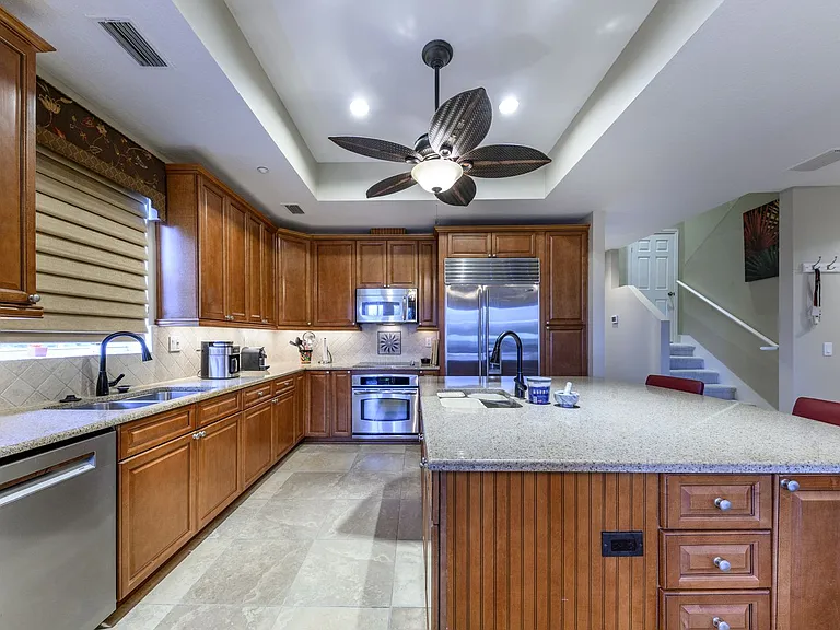 10300 Tarpon Landings Ter #4 — Photo 13