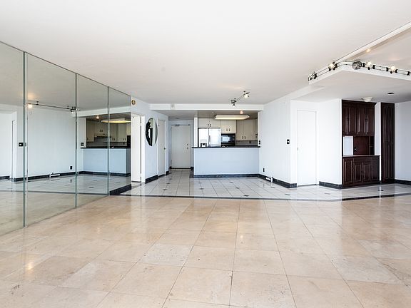 2nd image of 700 E Ocean Blvd Unit 2308