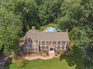 61 Dean Rd, Mendham, NJ 07945