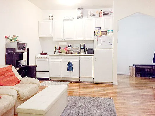 Rented by AJ Clarke | media 12