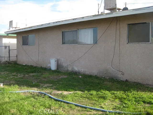25526 Jade Rd — Photo 2
