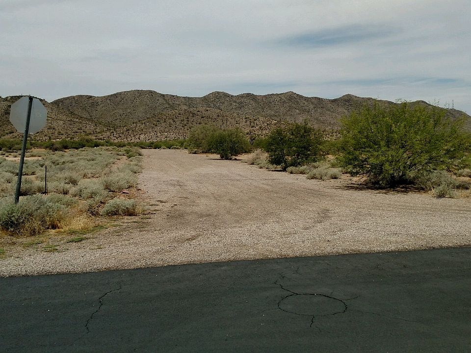 1st image of 11090 W Summit Cir