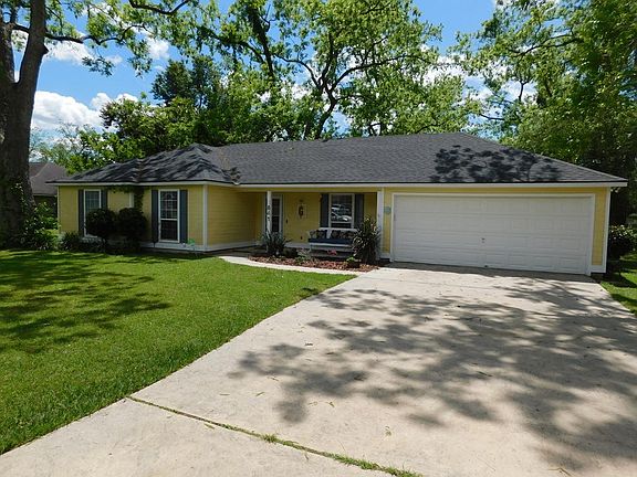4th image of 3841 Brookfield Dr