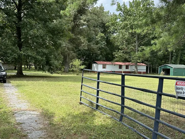 7738 Hollow Springs Rd, Bradyville, TN 37026