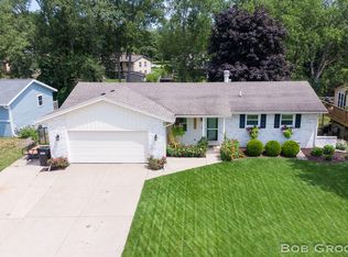 2500 Eastlake Ct SW, Grandville, MI 49418