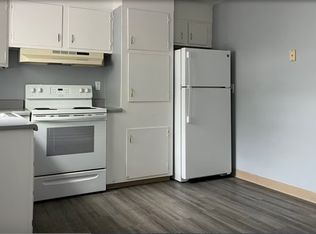 20 Saint Regis St #1, East Hartford, CT 06108