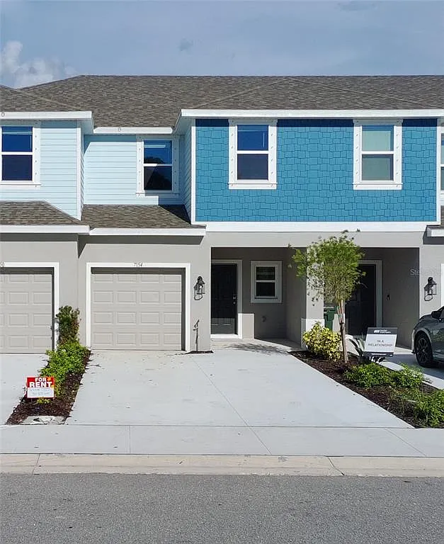 3 bed, 2.5 bath, 1404 sqft, $2,650 — Photo 1