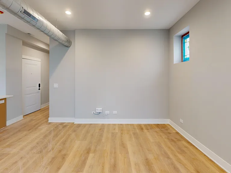 2401 N Kedzie Blvd #2 — Photo 12