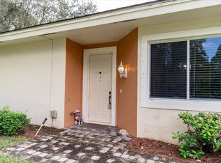 760 Middleton Dr SW, Vero Beach, FL 32962