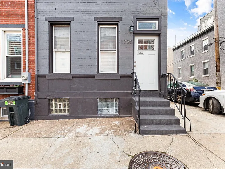 1720 Wylie St #2 — Photo 16