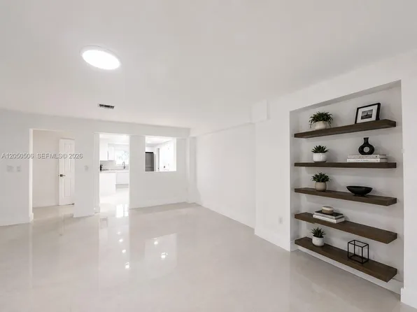 5190 E 1st Ave, Hialeah, FL 33013