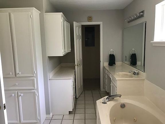 4th image of 114 County Road 1291