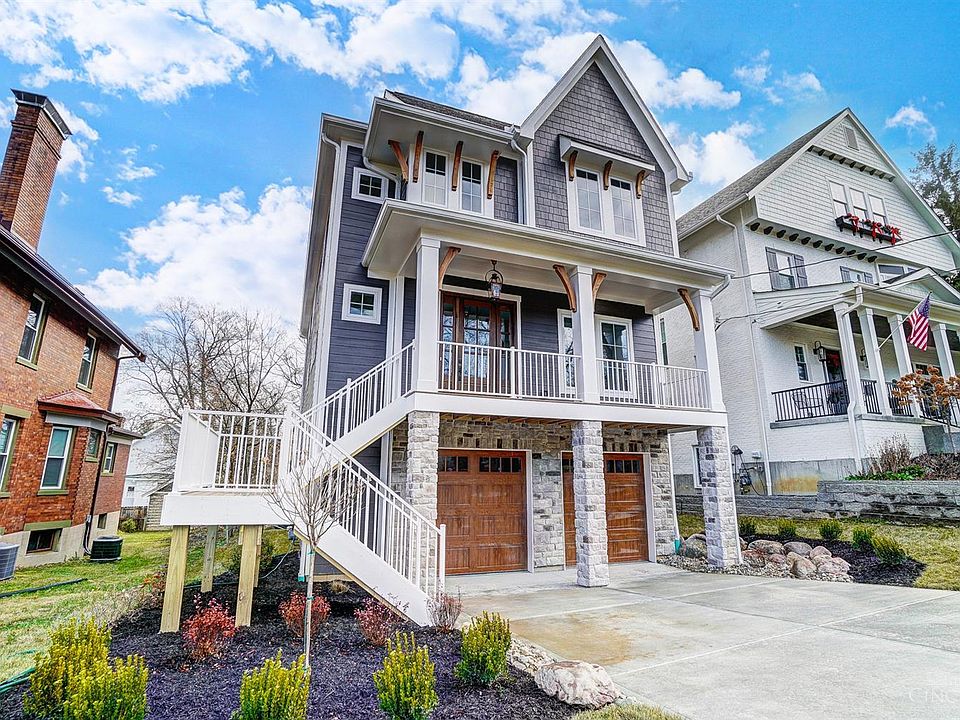 1st image of 3562 Outlook Ave