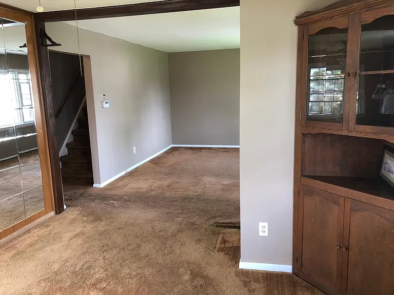 522 Old Mill Rd — Photo 5