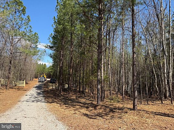 3rd image of LOT Mountain Cut Rd #A