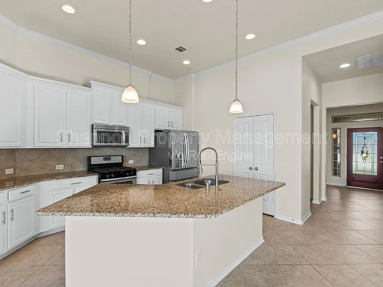 9430 Harmony Lake Ln — Photo 14