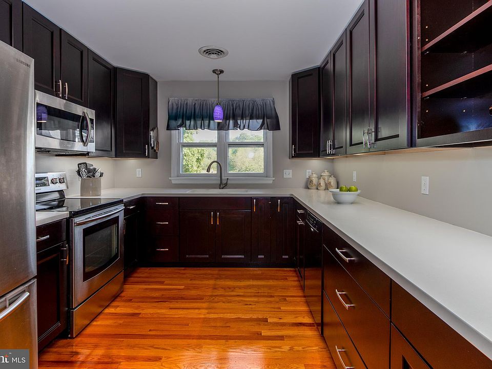 167 Penn St, Millheim, PA 16854 Zillow